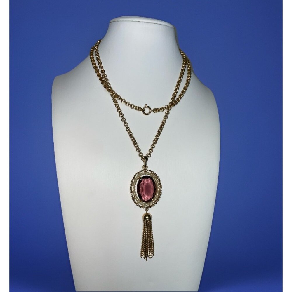 Vintage Avon Pendant Necklace Gold-Tone Purple Oval Glass Tassel Womens Signed